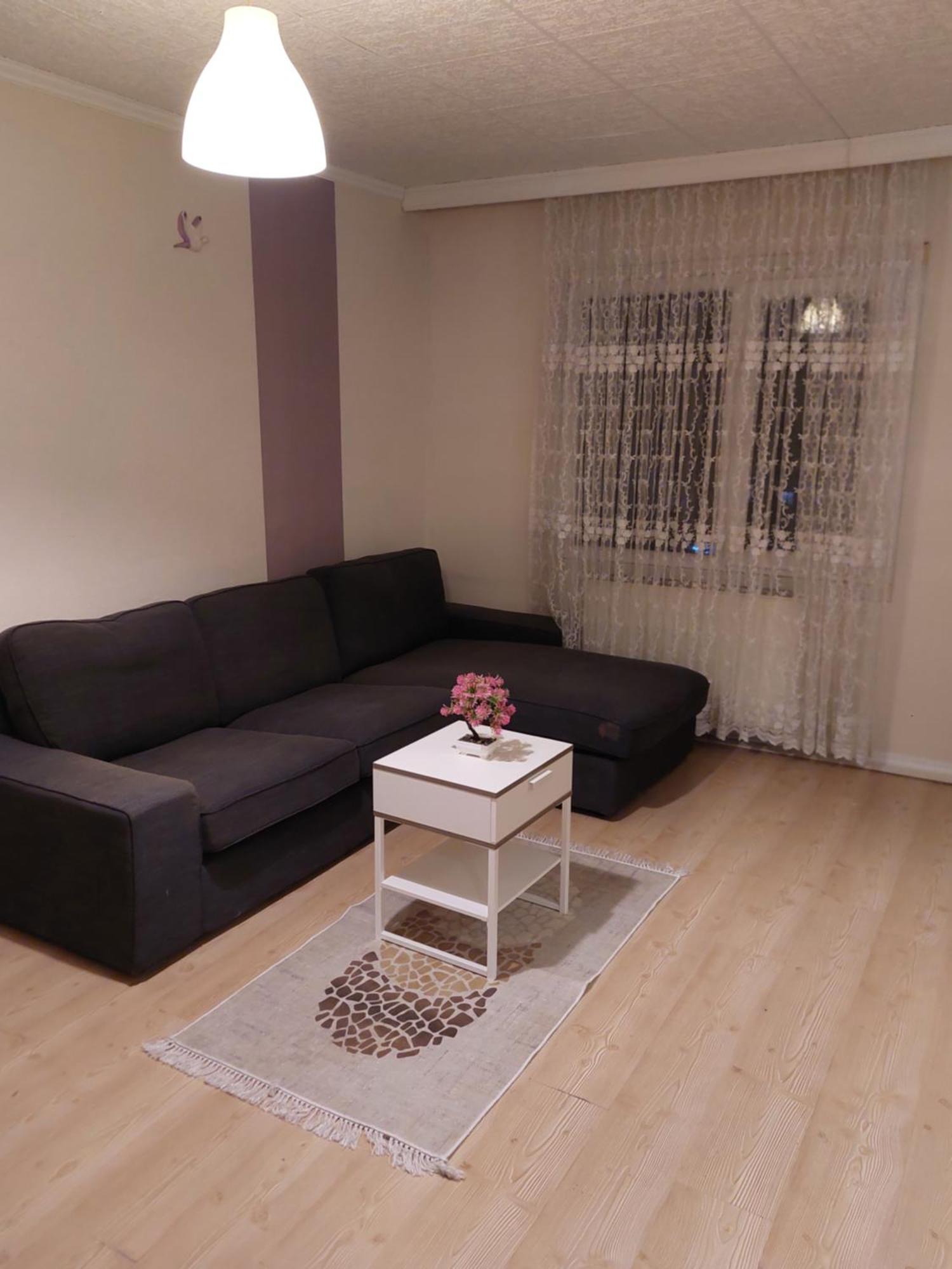 B.A.A Sabiha Goekcen Hostel Istanboel Buitenkant foto